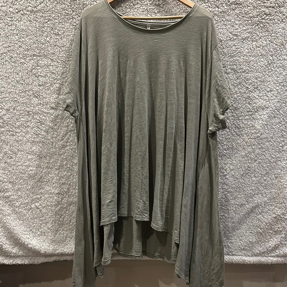 [MAGNOLIA PEARL]  Green Oversized Tunic